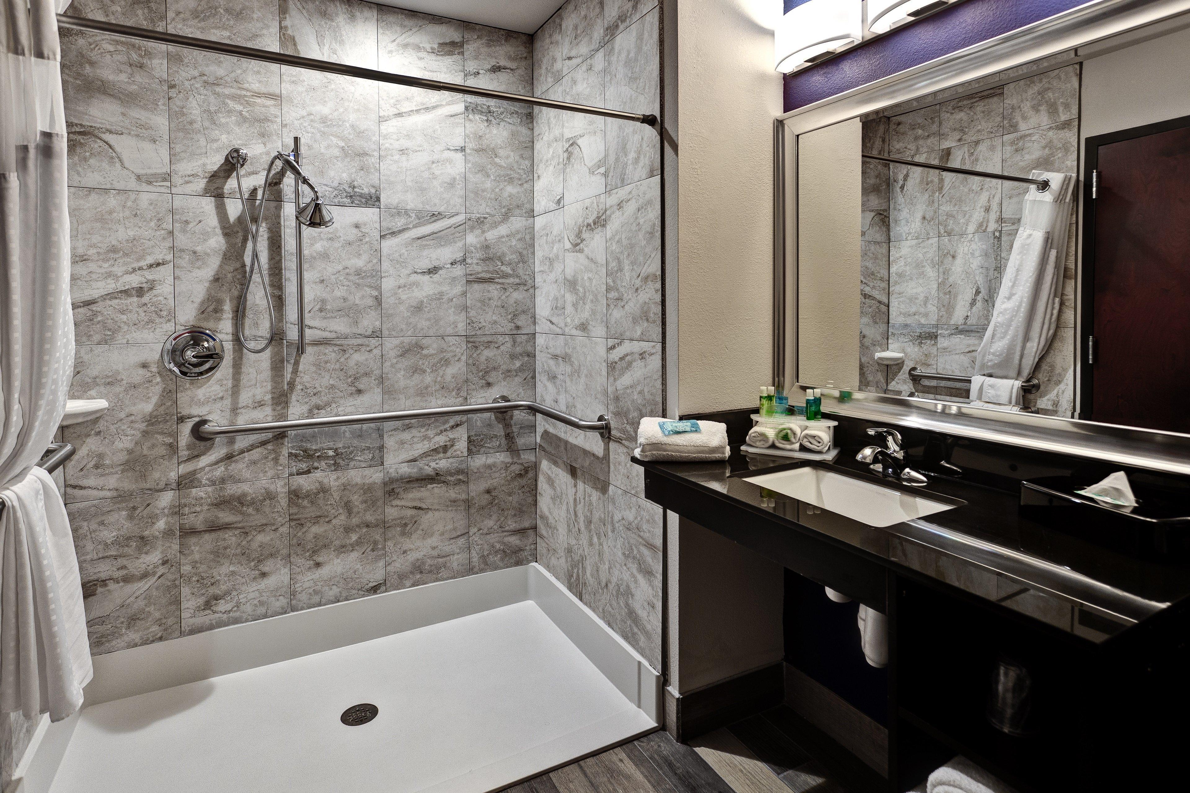 Holiday Inn Express Hutchison By Ihg Hutchinson Bagian luar foto