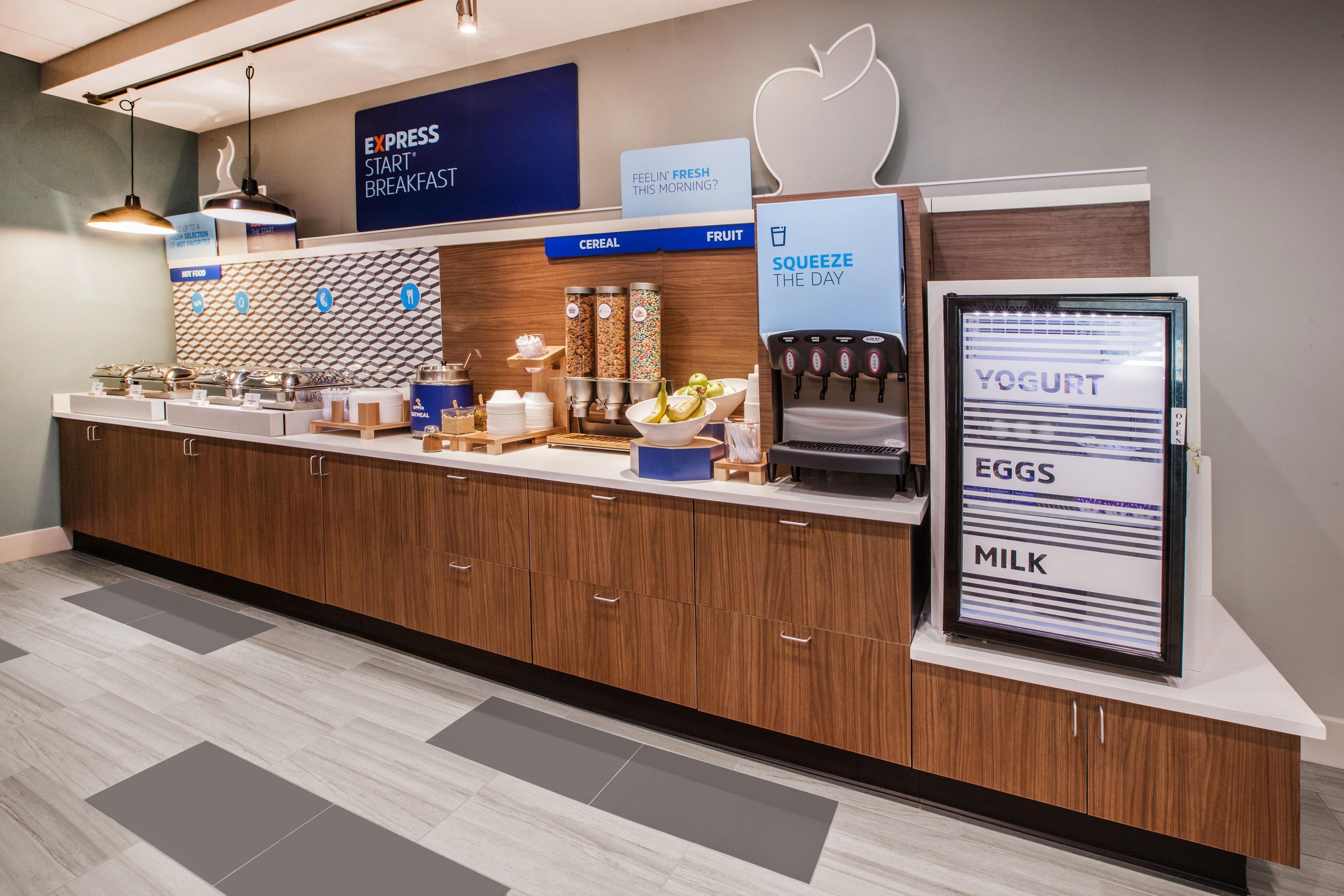 Holiday Inn Express Hutchison By Ihg Hutchinson Bagian luar foto