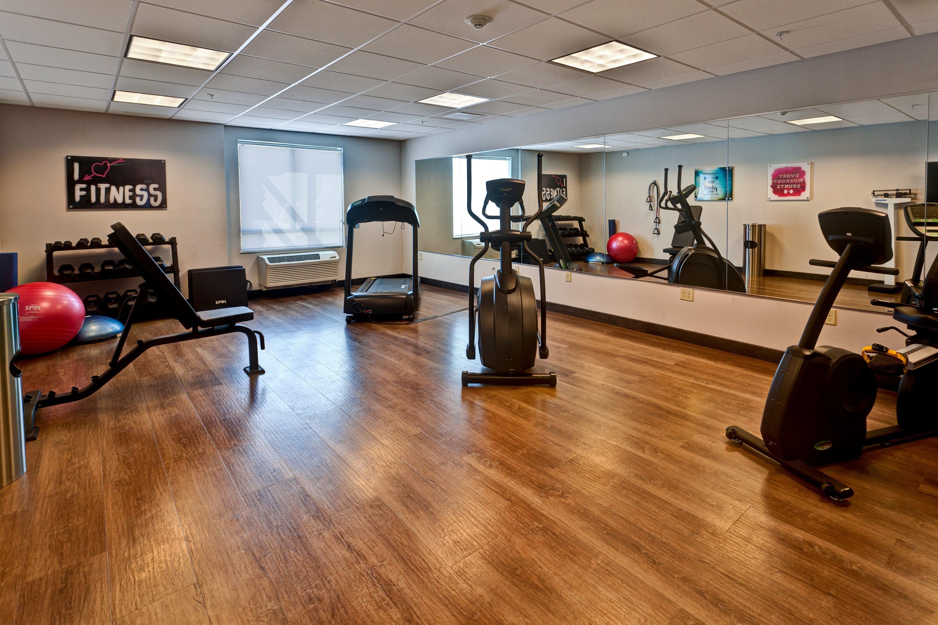 Holiday Inn Express Hutchison By Ihg Hutchinson Bagian luar foto